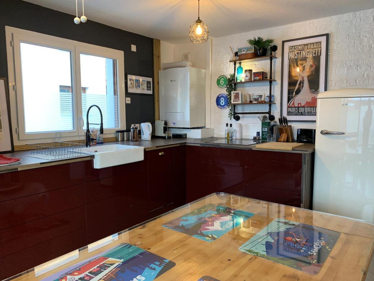 One Apartment *